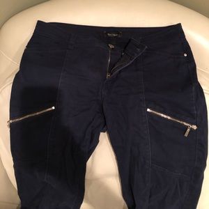 WHBM crop skinny pant